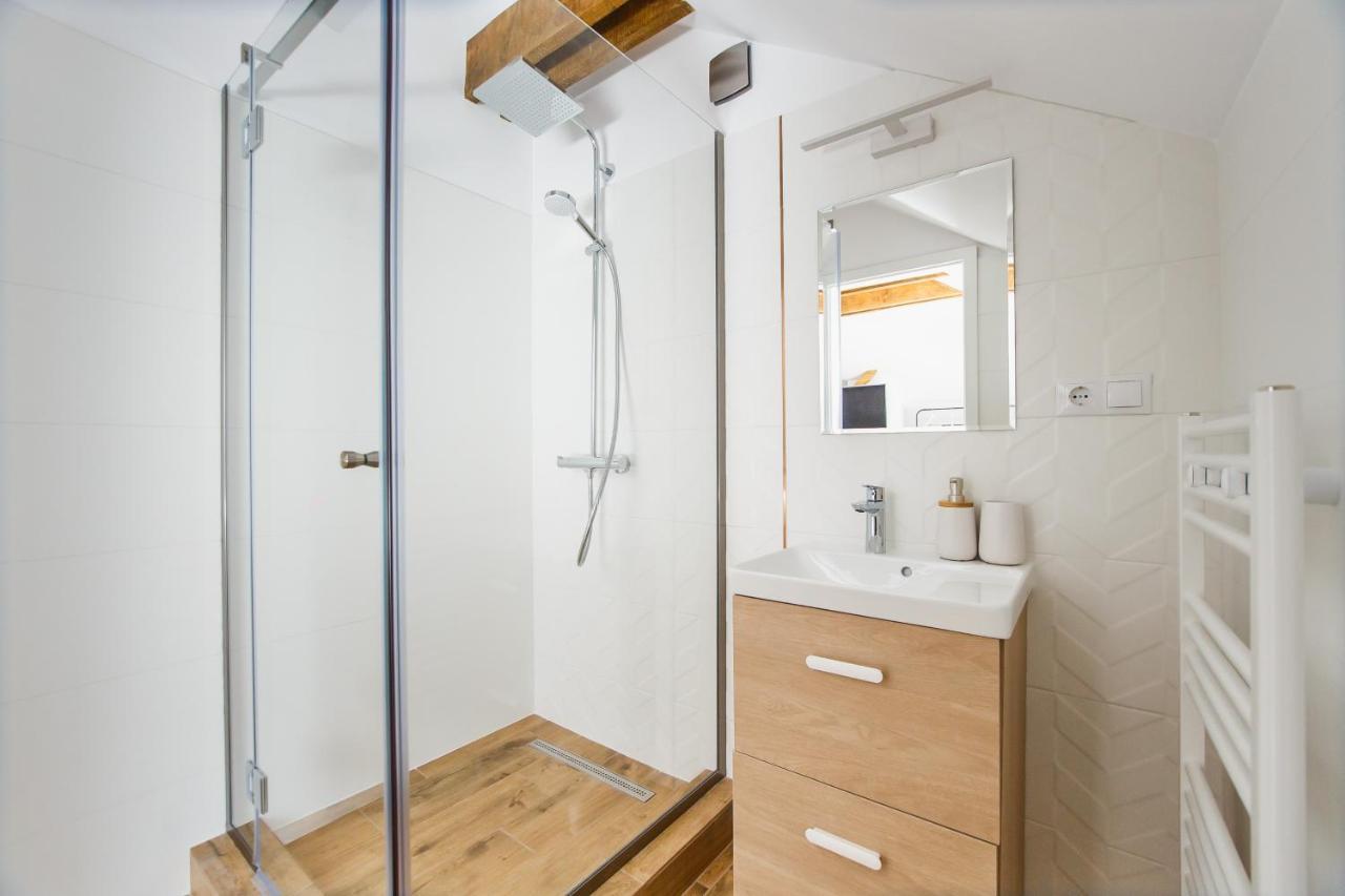 Rya Residence ออราแด ภายนอก รูปภาพ