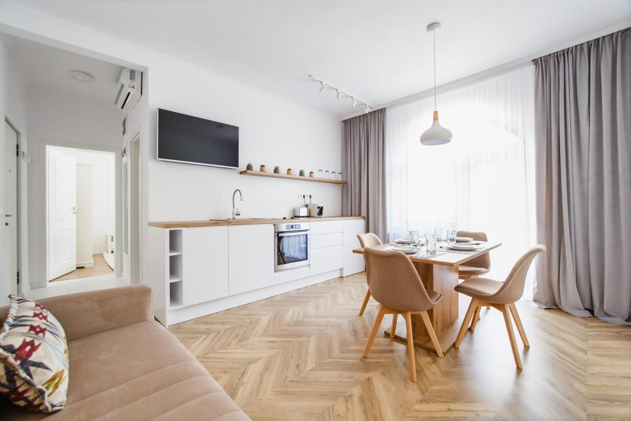 Rya Residence ออราแด ภายนอก รูปภาพ